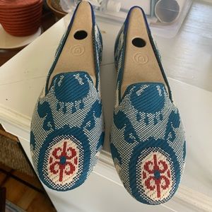 NEW rothys teal Moroccan loafers size 8